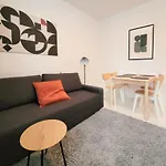 Warsaw Concierge Hoza Corner